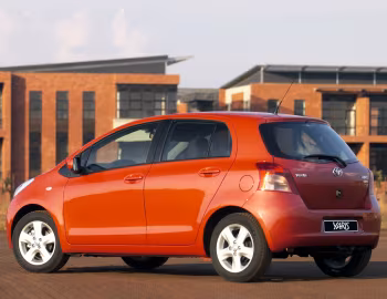 Toyota Yaris Spirit 5-door [South Africa] (XP90) '2005–09