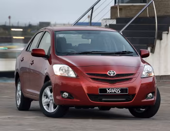 Toyota Yaris Spirit Sedan [South Africa] '2006–12