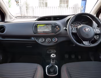 Panel frontal Toyota Yaris Sport [UK-spec] '2014–17