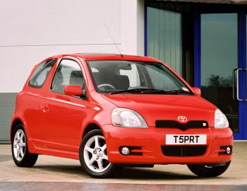 Toyota Yaris T-Sport [UK-spec] '2001–03