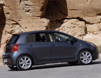 Toyota Yaris T-Sport 5-door (XP90) '2007–09