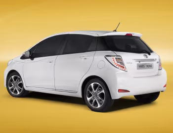 Toyota Yaris Trend 5-door [Worldwide] (XP130) '2012–14