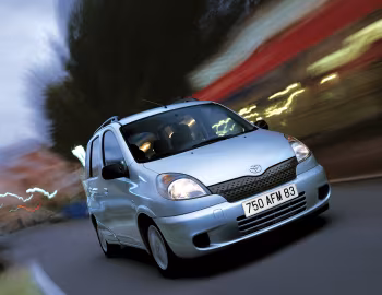 Toyota Yaris Verso '1999–2003