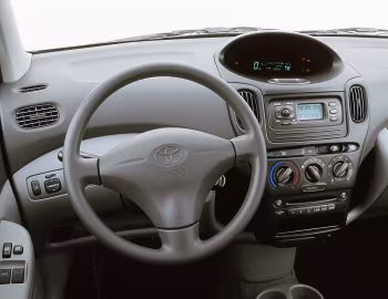 Panel frontal Toyota Yaris Verso '1999–2003