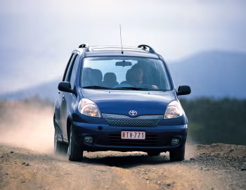 Toyota Yaris Verso '1999–2003