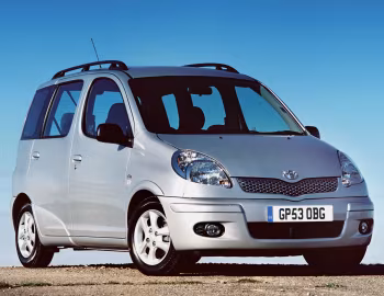 Toyota Yaris Verso [UK-spec] '2003–06