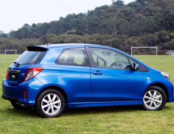 Toyota Yaris ZR 3-door [Australia] (XP130) '2011–14