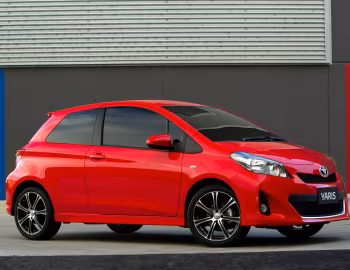 Toyota Yaris ZR 3-door [Australia] (XP130) '2011–14