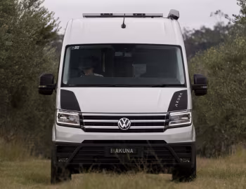 Trakka Akuna A2M-E '2020–pr.