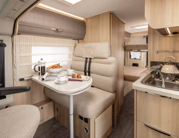 Interior 2015–17 Tribute 669 '2014–17