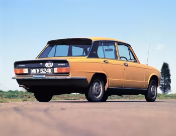 Triumph Dolomite 1850 [UK-spec] '1972–80