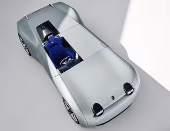 Triumph TR25 by Makkina '07.2023