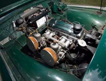 Під капотом 1958–62 Triumph TR3 [US-spec] '1957–62