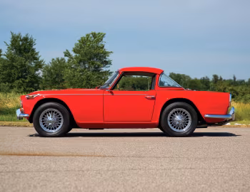 1966–68 Triumph TR4A [North America] '1965–68