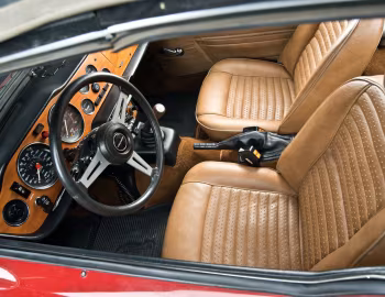 Інтэр'ер 1970–76 Triumph TR6 [North America] '1969–76