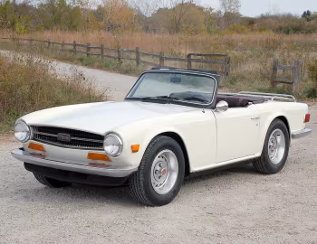 1970–76 Triumph TR6 [North America] '1969–76