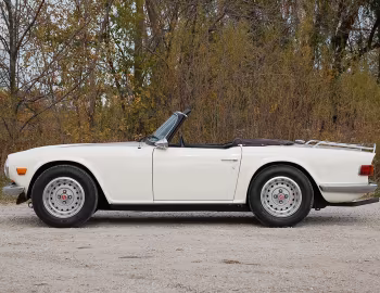 1970–76 Triumph TR6 [North America] '1969–76