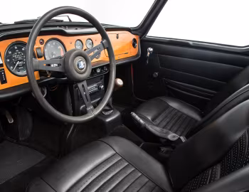 中控台 1970–76 Triumph TR6 [North America] '1969–76