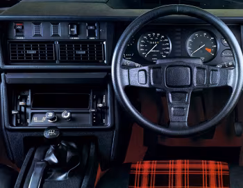 Front panel Triumph TR7 [UK-spec] '1974–81