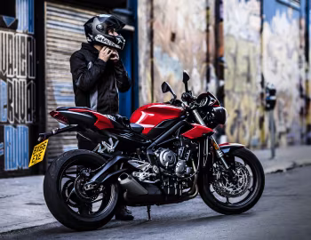 Triumph Street Triple S '2016–17