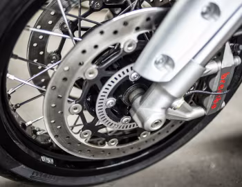 Triumph Thruxton Outlaws Film Custom '2015