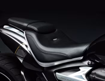 Інтэр'ер Triumph Rocket III TFC '04.2019–н.ч.