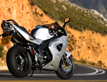 Triumph Sprint ST '2004–至今