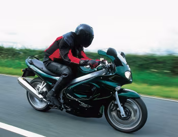 Triumph Sprint ST '1999–2004