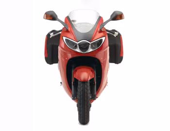 Triumph Sprint ST '2004–至今