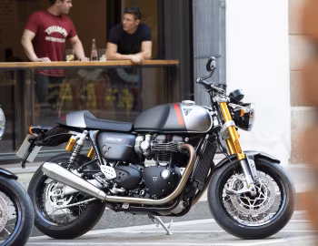 Triumph Thruxton RS '2020–н.в.