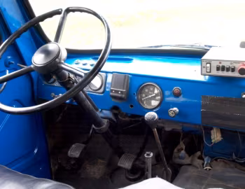 Painel frontal UAZ 452А Rendorseg