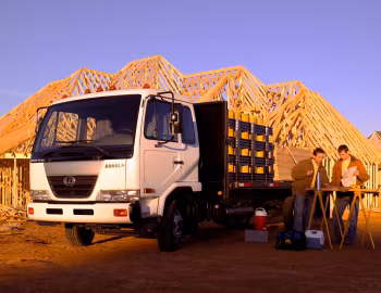 2003–08 UD Nissan Diesel UD2300LP [US-spec]