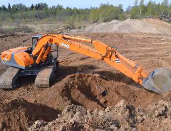 UMG E200C '2013–14