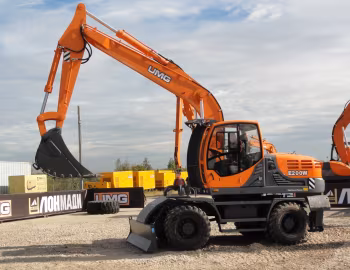 UMG E200W '2016–23