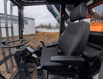 Interior UMG E350WH '11.2025