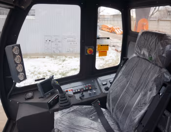 Interior UMG M300 '2015–19