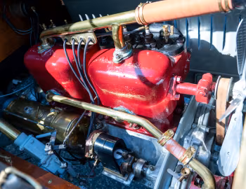 Sous la capuche 1912 Imperial Model 34 5-Passenger Semi-Torpedo Touring