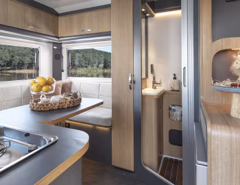 Interior 2023–pr. Hotomobil Ronin XL '2022–pr.