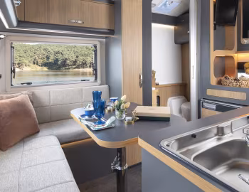 Interior 2023–pr. Hotomobil Ronin XL '2022–pr.