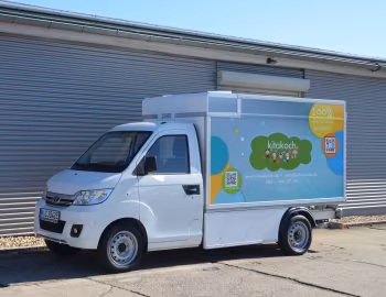 ARI 901 with a refrigerated box body '2022–25
