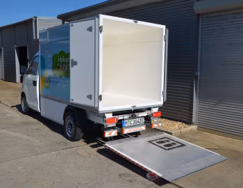 ARI 901 with a refrigerated box body '2022–25