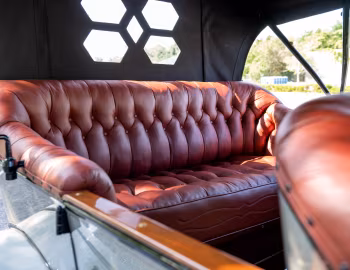 Intérieur 1912 Imperial Model 34 5-Passenger Semi-Torpedo Touring
