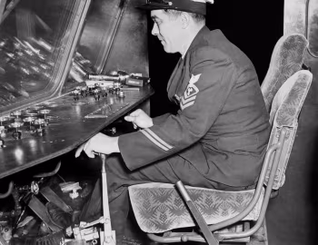 Interior Admiral-Byrd Penguin 1 Snow Cruiser '1939