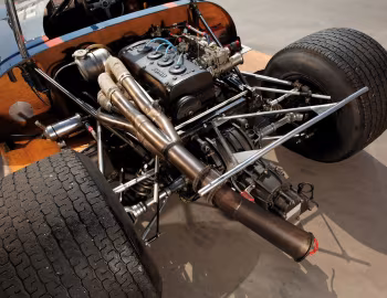 Sob o capô Astra RNR2 FVC '1970