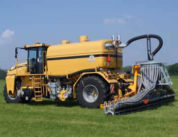 Challenger Terra-Gator 8333 '11.2009–????