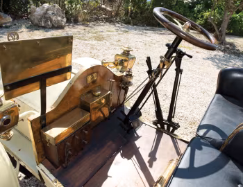 Interior Cupelle 8 HP Open Touring '1905