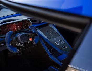 Painel frontal Elektron Quasar '2026