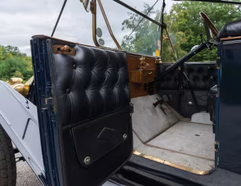 Interior 1912 Everitt Six-48 Touring