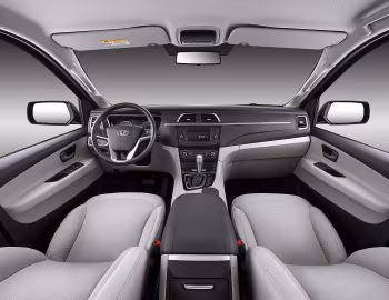 Interior Huasong 7 '2014–17