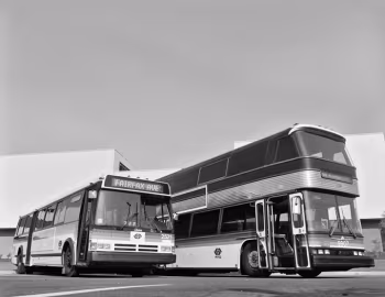Flxible Metro "B", Neoplan Skyliner